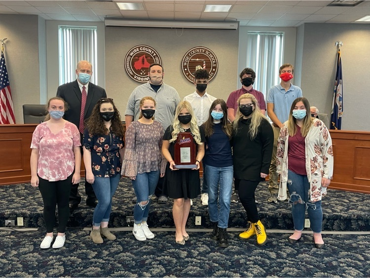 picture of Eastside’s forensics team